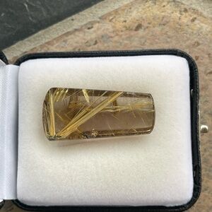 Golden Rutilated Quartz Gemstone 35.97 carats